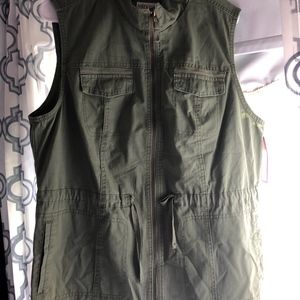 NWT Merona Green Vest